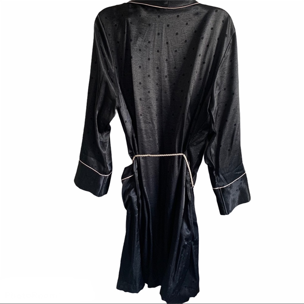 VS Tassel Tie Satin Robe - Picture 3 of 5